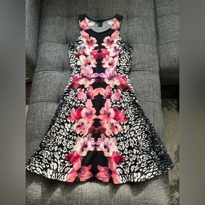 H&M Skater Flared Dress in Floral (XS)
